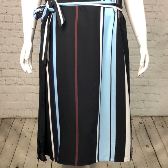 16W 24W Alfani Black & Blue Stripe Dress Plus Size - Picture 3 of 5